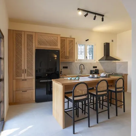 Landhaus Yema House - Naoussa Bay Protorgia